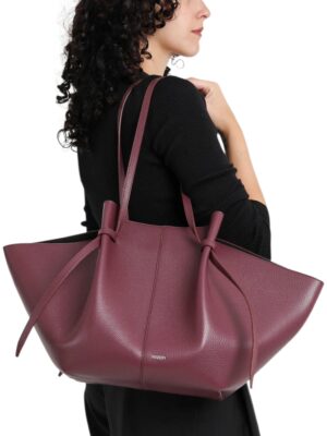 YUZEFI Large Mochi Tote Bag in Pebble Grained Leather
wine , size 45*25