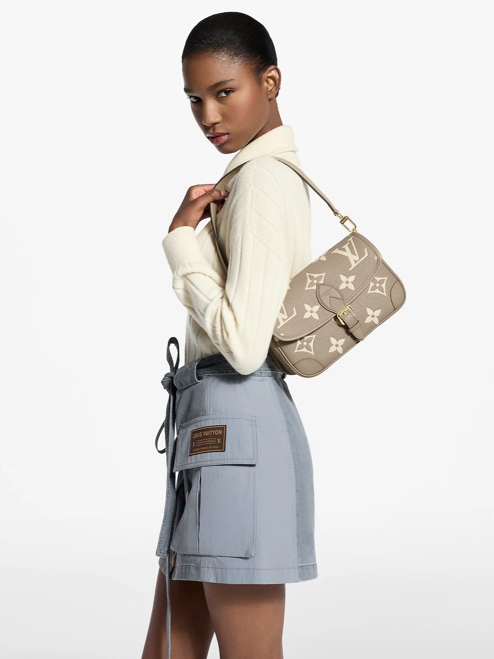 ⁦Louis Vuitton Diane + Brand Box , size 25*17⁩ - الصورة ⁦6⁩