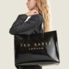 Ted Baker
CRIKON  Tote bag  black 45*35 - Thumbnail Image 5
