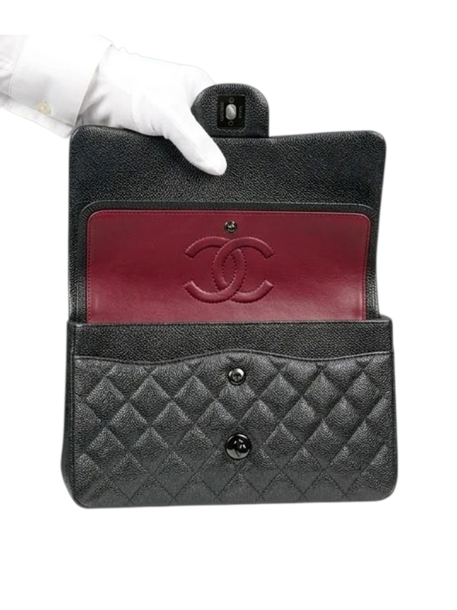 ⁦Chanel Jumbo Double Flap So Black caviar leather , size 30*19⁩ - الصورة ⁦8⁩