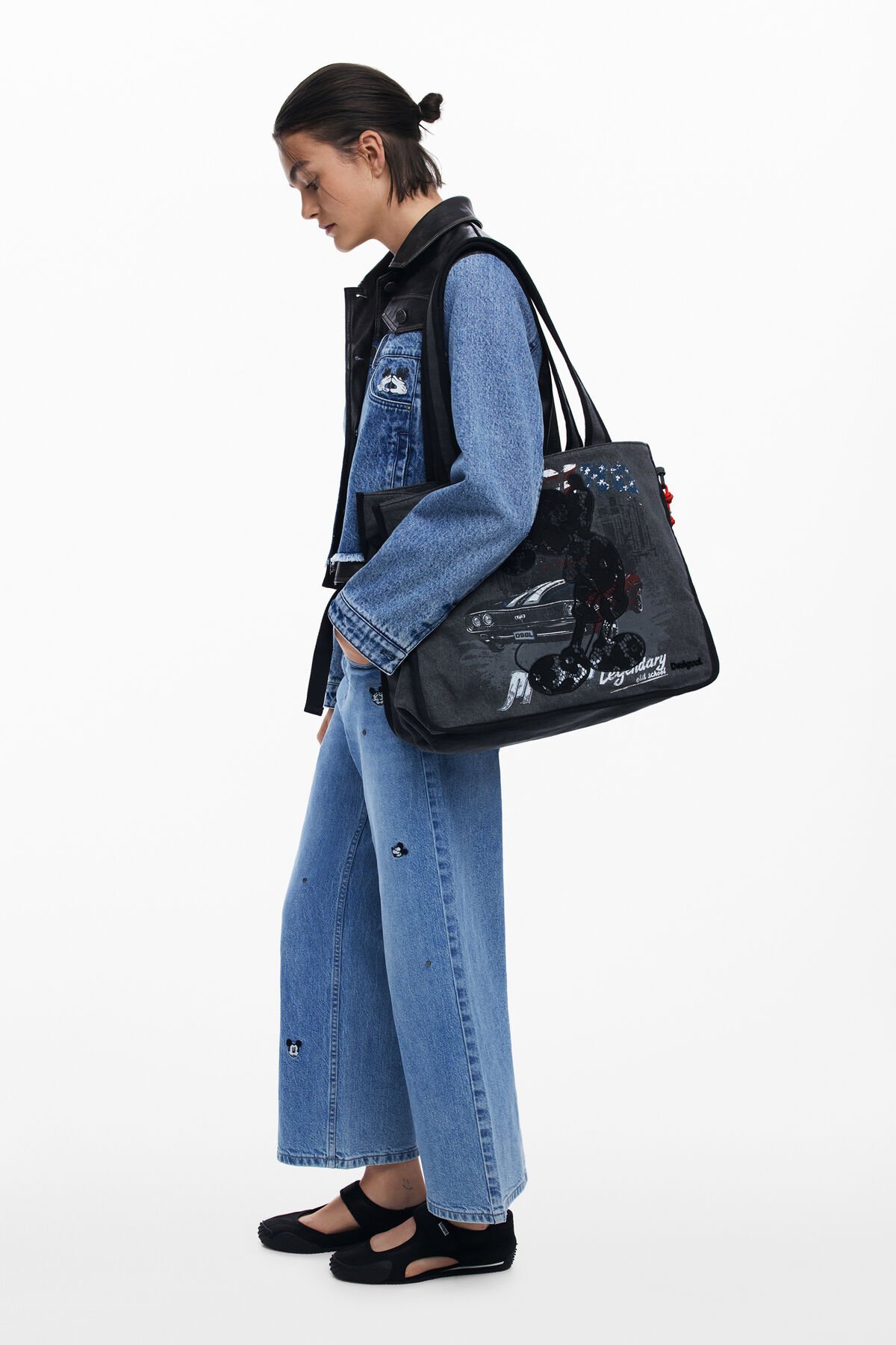 ⁦Desigual Medium Mickey denim shopper bag , Size 41*34⁩ - الصورة ⁦6⁩