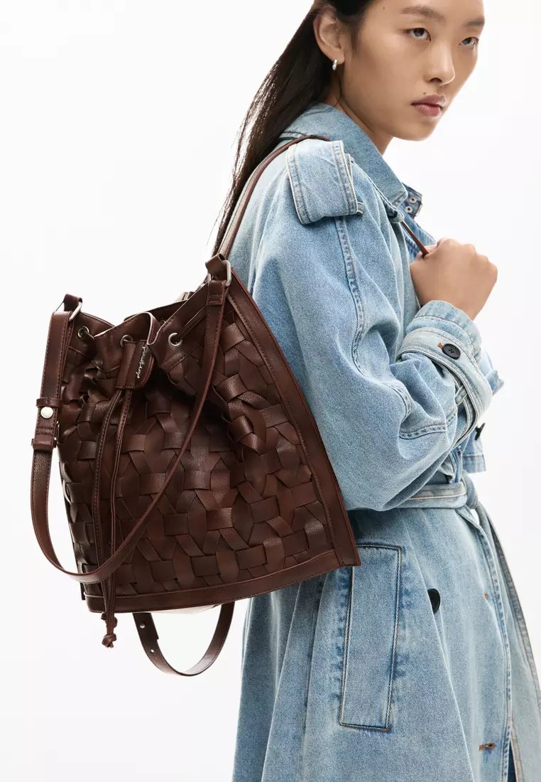 ⁦Desigual Medium braided drawstring backpack , size 35*32⁩ - الصورة ⁦5⁩